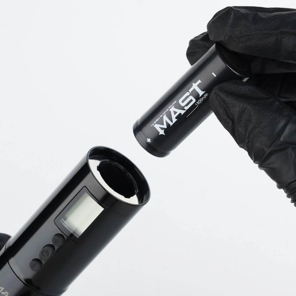 Vezetéknélküli Akkumlátoros Toll Tetoválógép + Cserélhetó pót akkumlátor (Fekete) - Mast Lancer